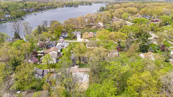 3965 Carrick Avenue, West Bloomfield, MI 48324