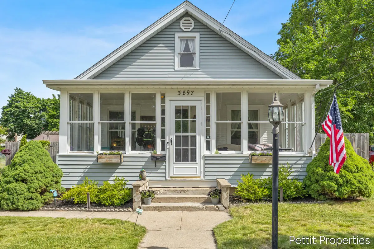 3897 Grand Street Sw, Grandville, MI 49418 - #1