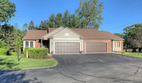 500 W Main Avenue #2, Zeeland, MI 49464