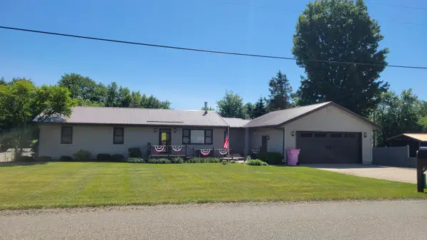 68855 Carls Road, Sturgis, MI 49091