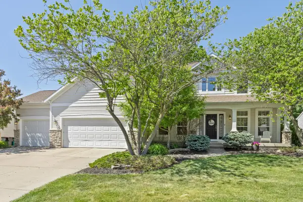 3457 N Meadow Grove Drive Se, Grand Rapids, MI 49512