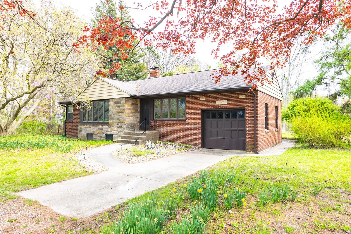 1359 Bell Avenue, New Buffalo, MI 49117 - #1