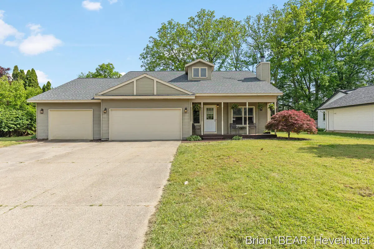 3026 Creek Ridge Drive, Hudsonville, MI 49426 - #1