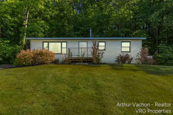 9089 Fulton Street Se, Ada, MI 49301
