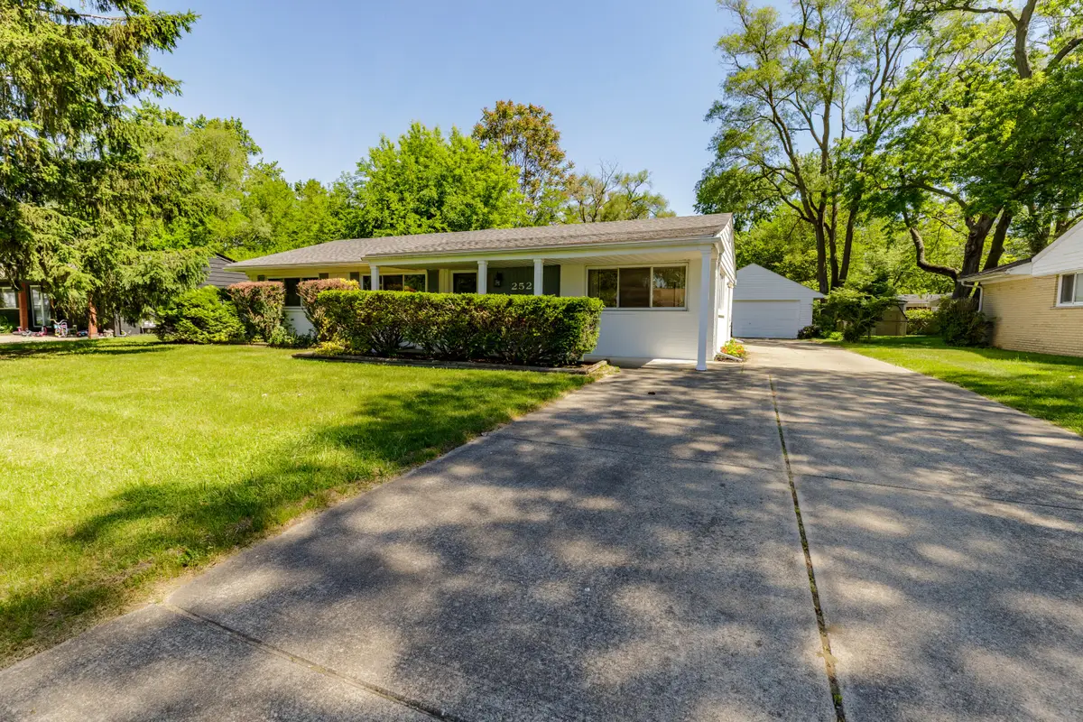 2522 Lafay Drive, West Bloomfield, MI 48324 - #1