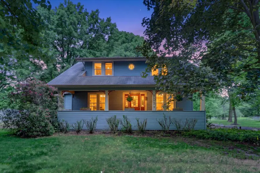 703 E Osterhout Avenue, Portage, MI 49002 - #2