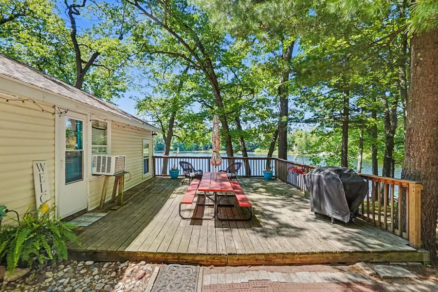 8905 E Acorn Street, Holton, MI 49425 - #3
