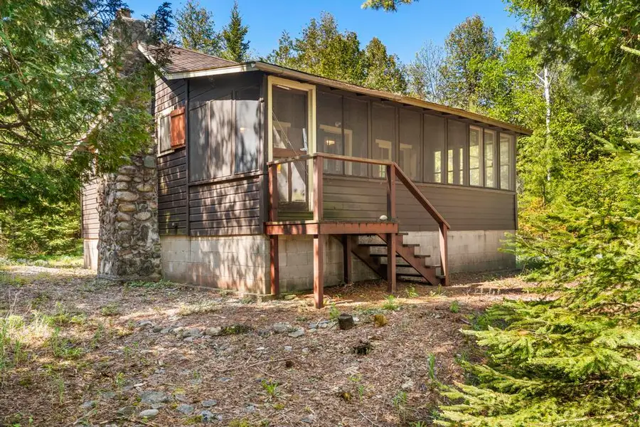 1264 Wenniway Drive, Mackinaw City, MI 49701 - #2