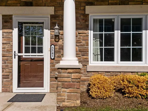 5541 Arbor Chase Drive #41, Ann Arbor, MI 48103