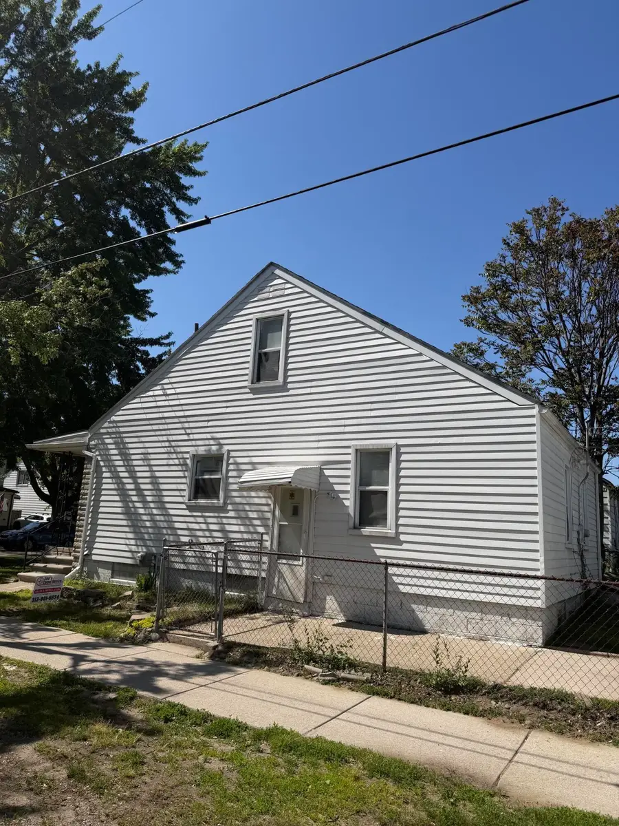 21004 Syracuse Avenue, Warren, MI 48091 - #3