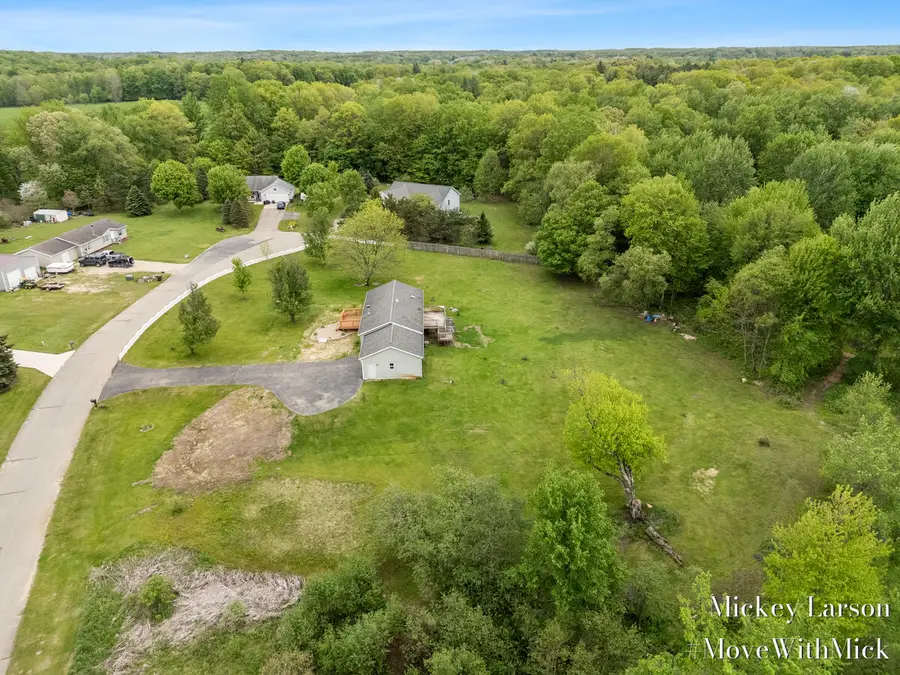 1382 Dairy Lane Ne, Cedar Springs, MI 49319 - #2