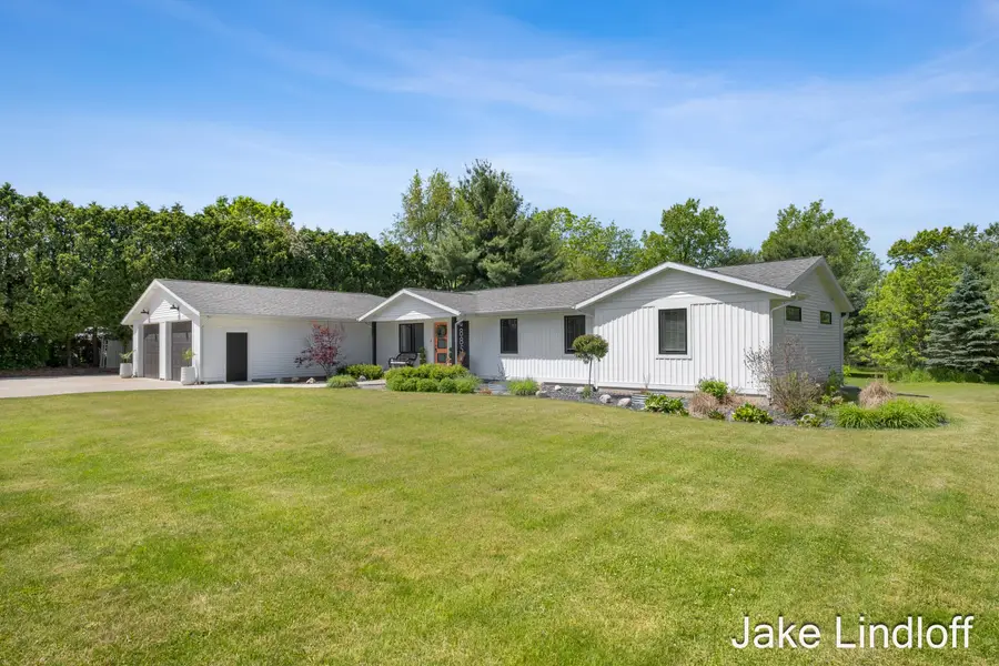 8855 Myers Lake Avenue Ne, Rockford, MI 49341 - #3