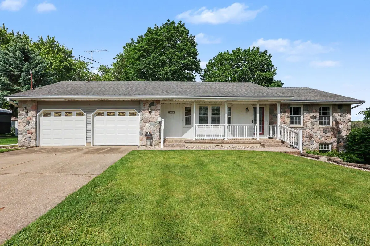 4809 40th Avenue, Hudsonville, MI 49426 - #1