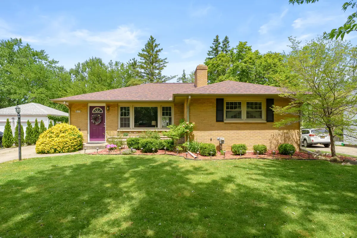 917 Roseland Avenue, Kalamazoo, MI 49001 - #1