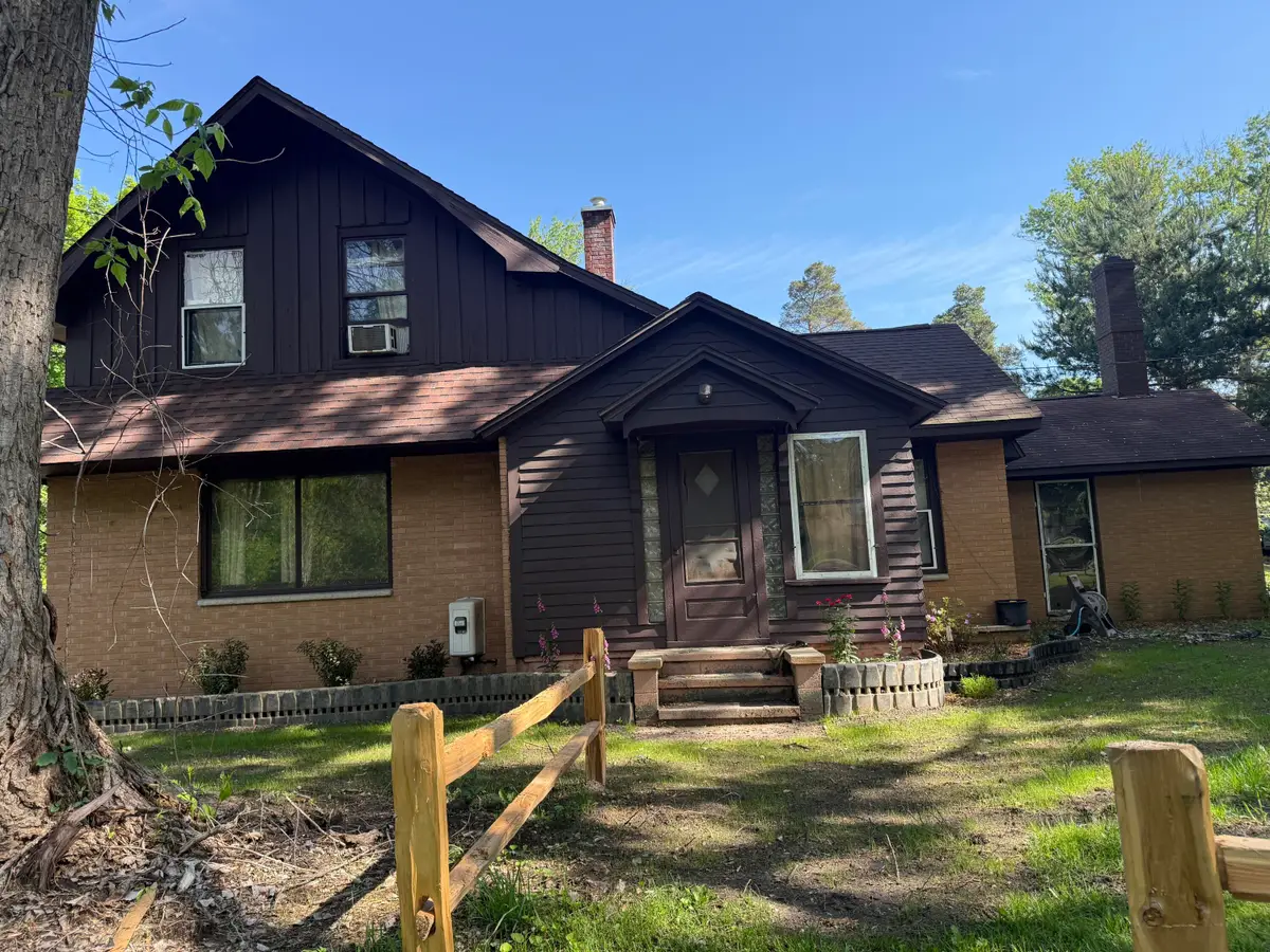 2922 N Ionia Road, Vermontville, MI 49096 - #1