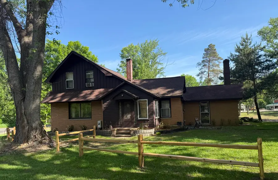 2922 N Ionia Road, Vermontville, MI 49096 - #2