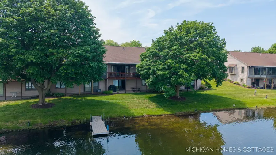 1644 Lakeview Drive, Zeeland, MI 49464 - #3