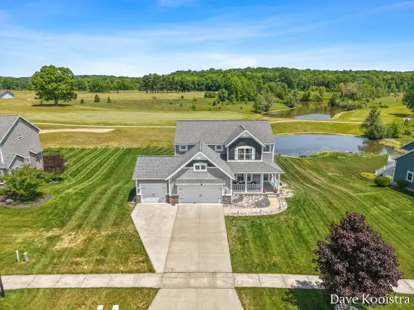 4145 Boulder View Drive Ne, Belmont, MI 49306
