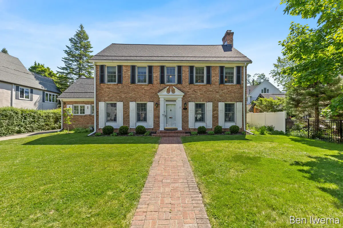 610 Locust Avenue Se, Grand Rapids, MI 49506 - #1