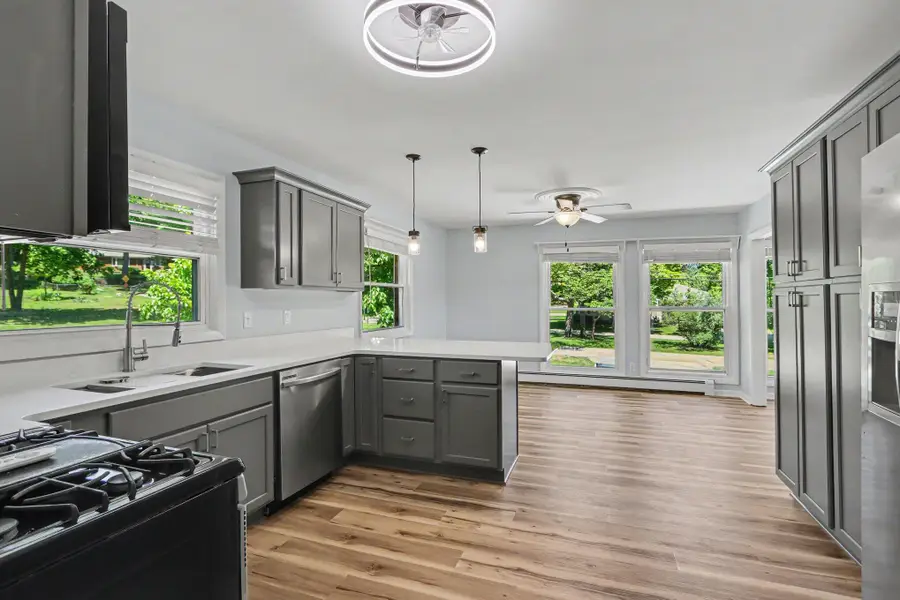 7 Garden Avenue S, Battle Creek, MI 49017 - #2