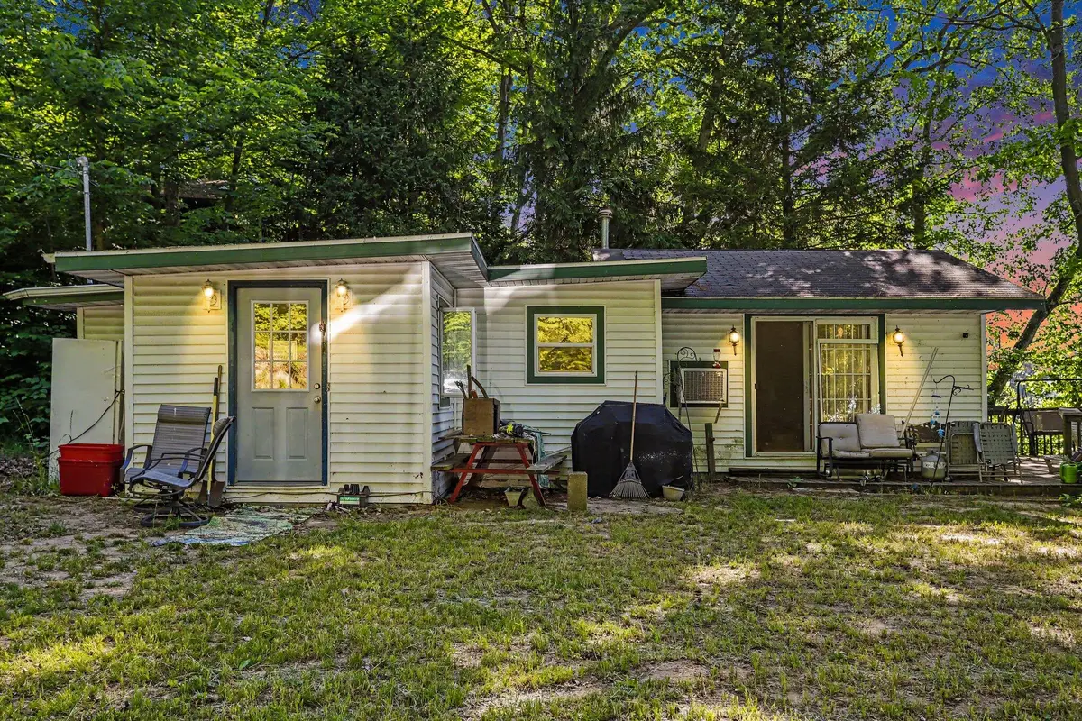 27383 Hayne Road, Lawton, MI 49065 - #1