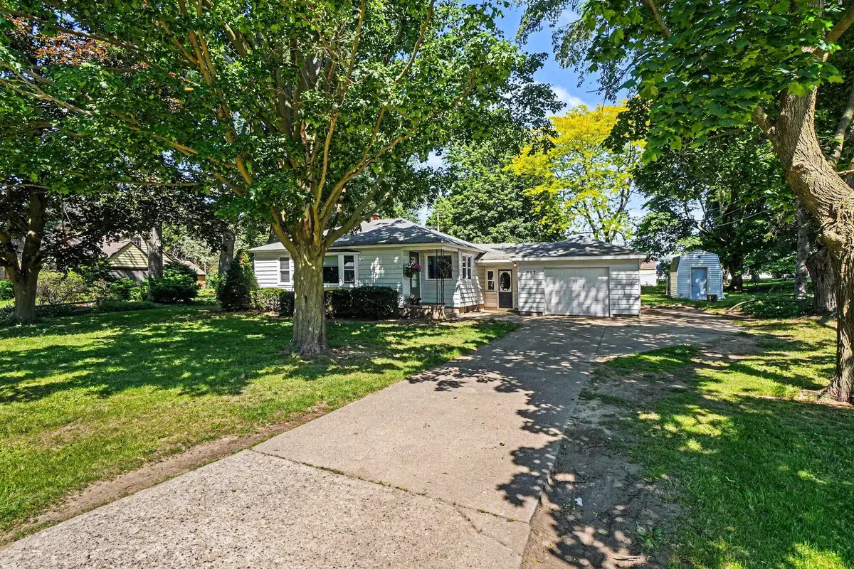 367 Lane Avenue, Holland, MI 49423 - #1