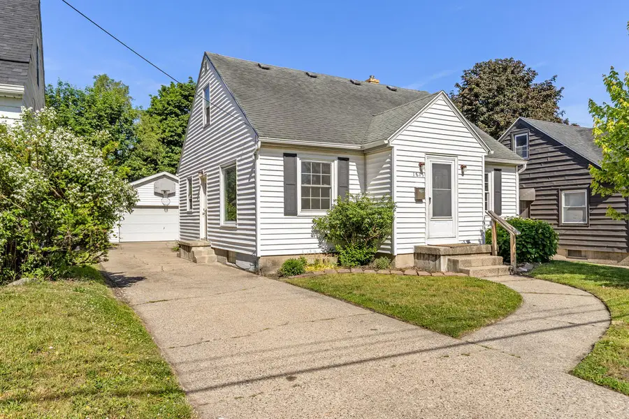 1813 Blandford Avenue Sw, Wyoming, MI 49519 - #2