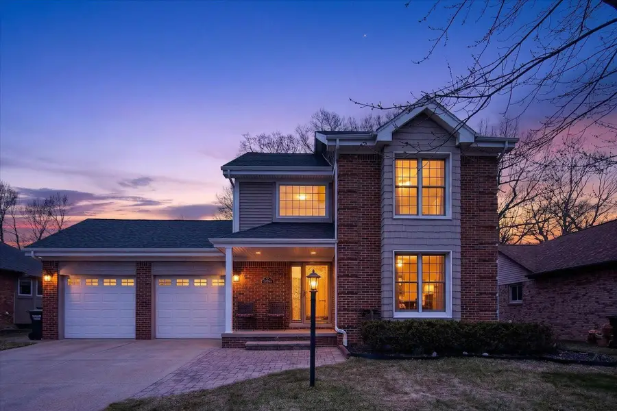 546 Parkland Drive, Rochester Hills, MI 48307 - #2