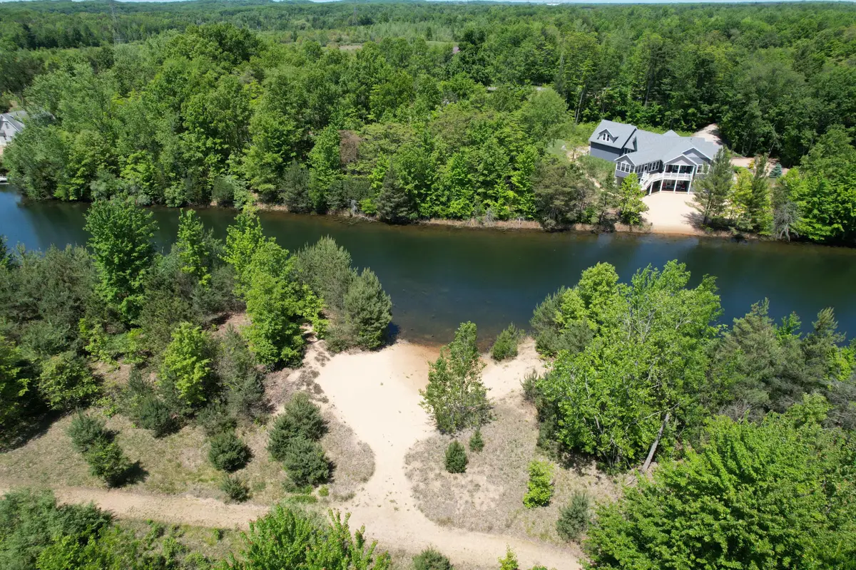 77524 Le Lac Drive, Covert, MI 49043 - #1