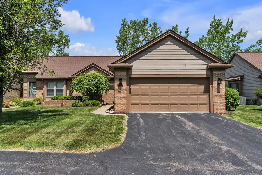 4853 Lone Oak Court #11, Ann Arbor, MI 48108 - #2
