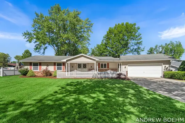 164 Euna Vista Drive, Holland, MI 49423