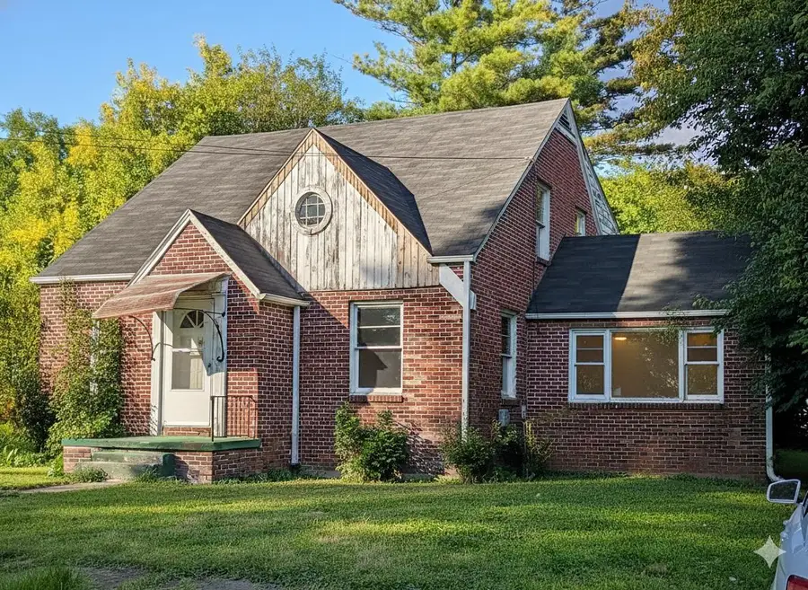 544 S 13th Street, Saginaw, MI 48601 - #2