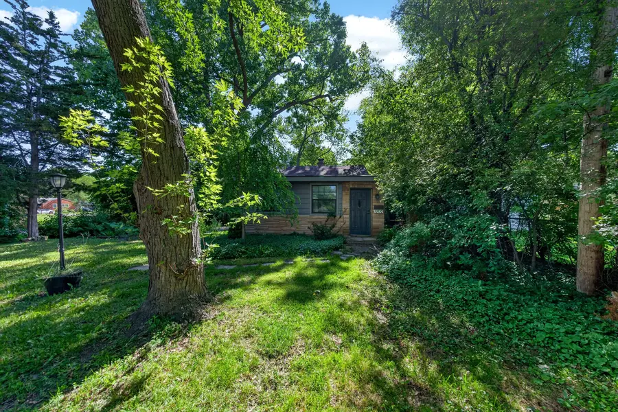 23830 Scotia Road, Oak Park, MI 48237 - #2