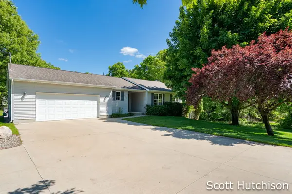 3439 S Johnson Road, Gowen, MI 49326