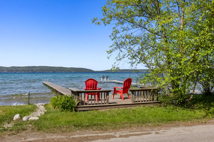 1313 E South Shore Drive, Frankfort, MI 49635 - #3