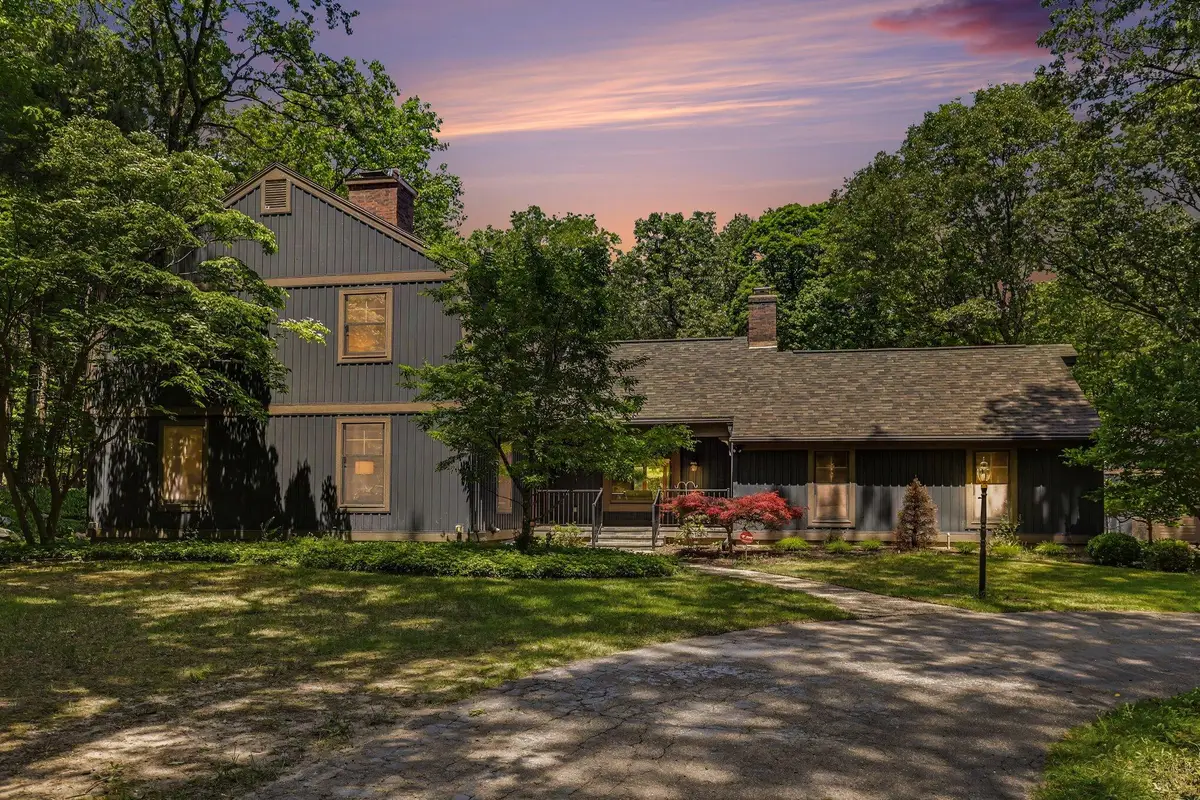 385 Greentree Lane Ne, Ada, MI 49301 - #1