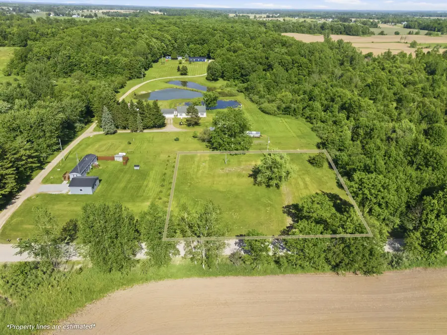 3511 S Rumsey Road, Pittsford, MI 49271 - #3