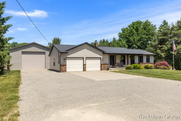 6669 Fillmore Street, Allendale, MI 49401