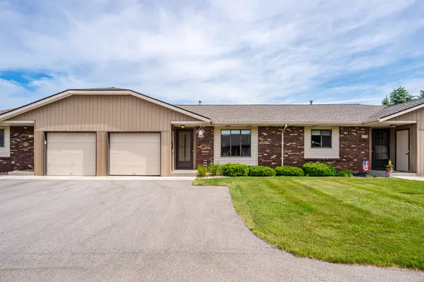 6736 Waterview Drive, Grandville, MI 49418