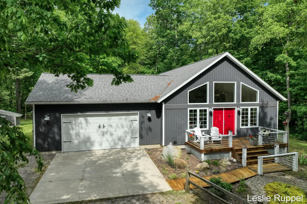13015 Ritchie Avenue Ne, Cedar Springs, MI 49319 - #1
