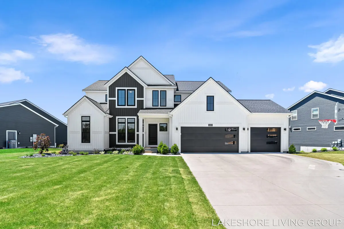 13059 Pine Glen Drive, Grand Haven, MI 49417 - #1
