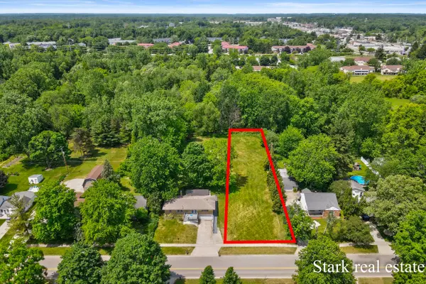 233 Sunset Hills Avenue Nw, Grand Rapids, MI 49534