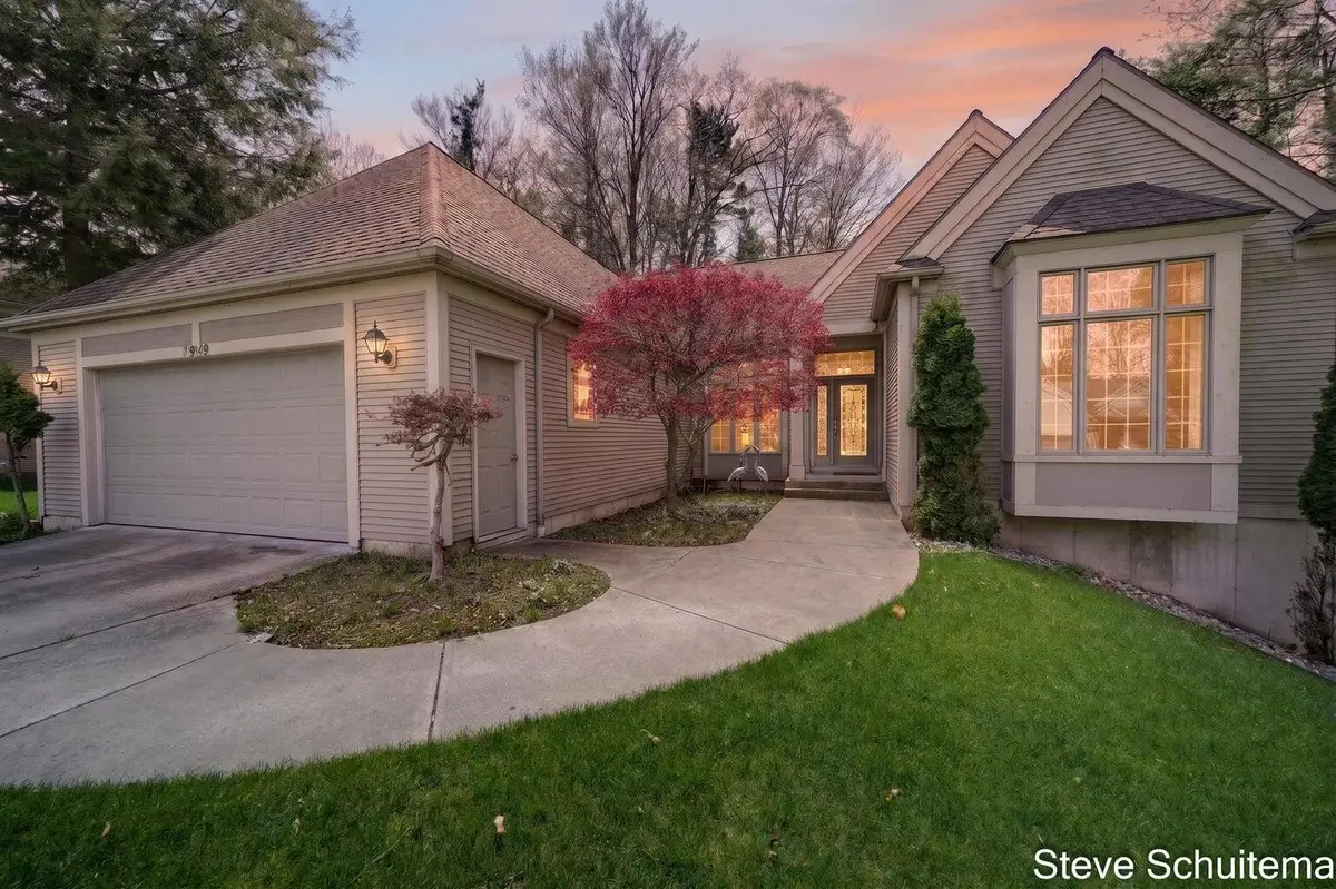 1949 Forest Glen Drive, Muskegon, MI 49441 - #1