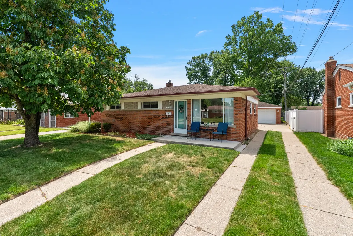 32369 Alvin Street, Garden City, MI 48135 - #1