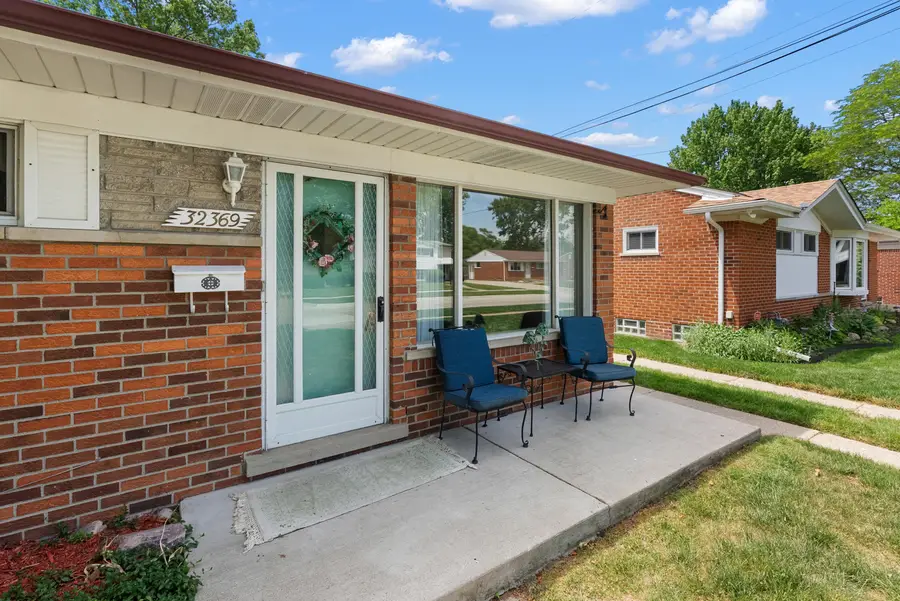 32369 Alvin Street, Garden City, MI 48135 - #3