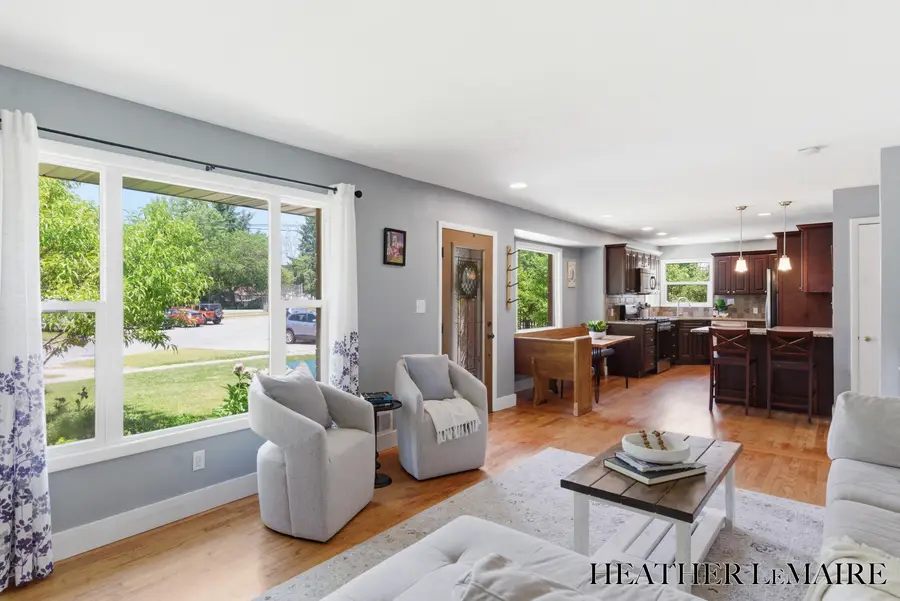 3706 Navaho Street Sw, Grandville, MI 49418 - #3