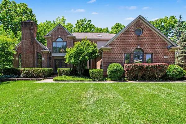 182 Kilkenny Court, Ann Arbor, MI 48103
