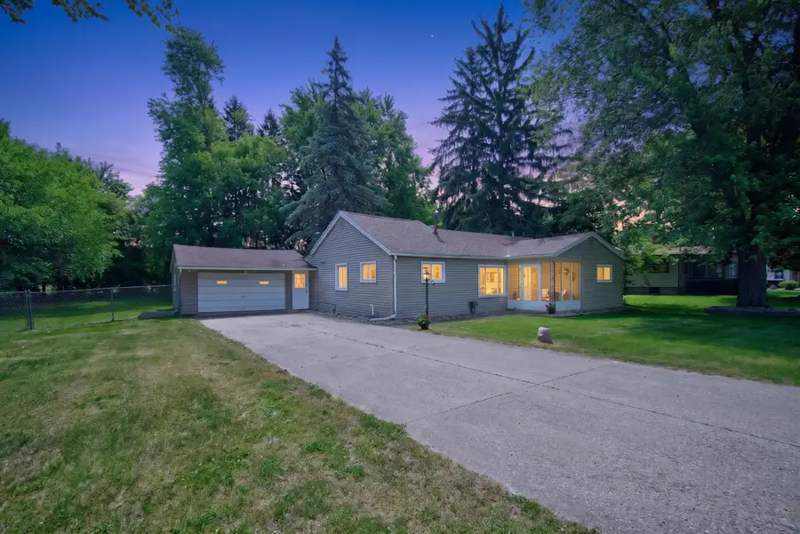 539 Jacqueline Street, Jackson, MI 49202 - #3
