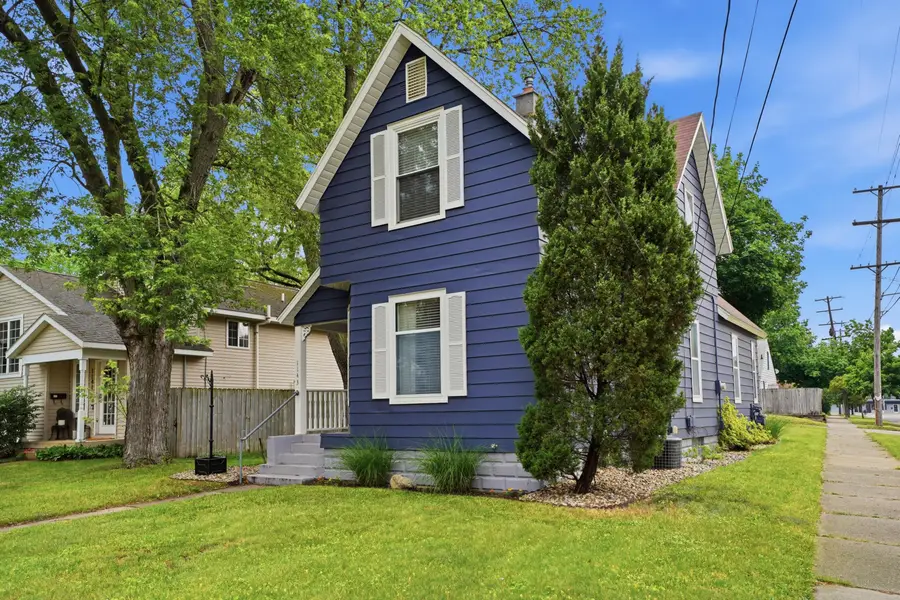 1143 SE Hazen Street Se, Grand Rapids, MI 49507 - #3