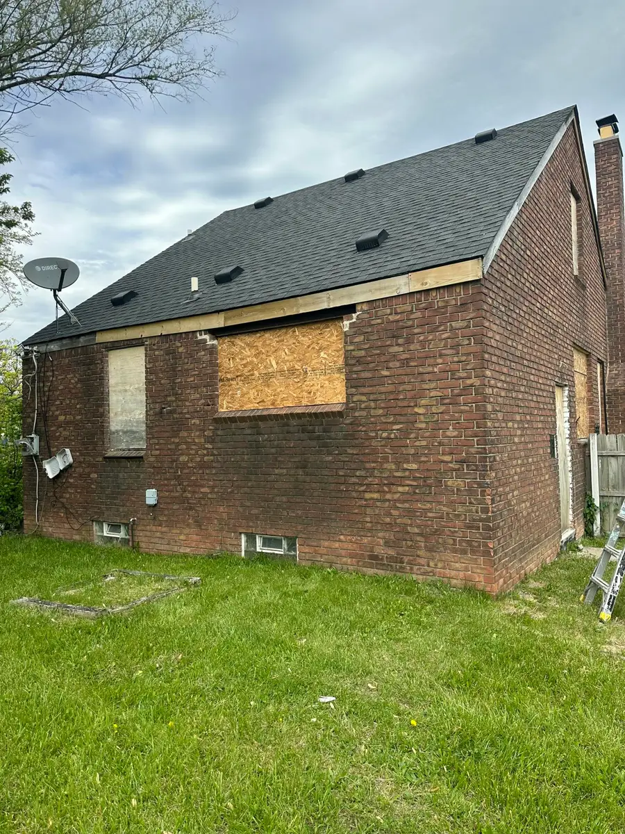 19301 Runyon Street, Detroit, MI 48234 - #3